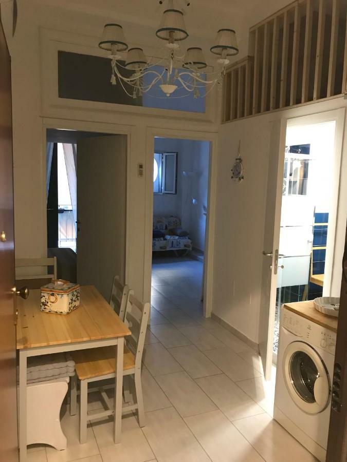 La Casa Di Hoby Apartment เนเปิลส์ ภายนอก รูปภาพ